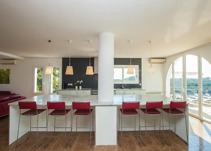 Gaudi By Interhome
