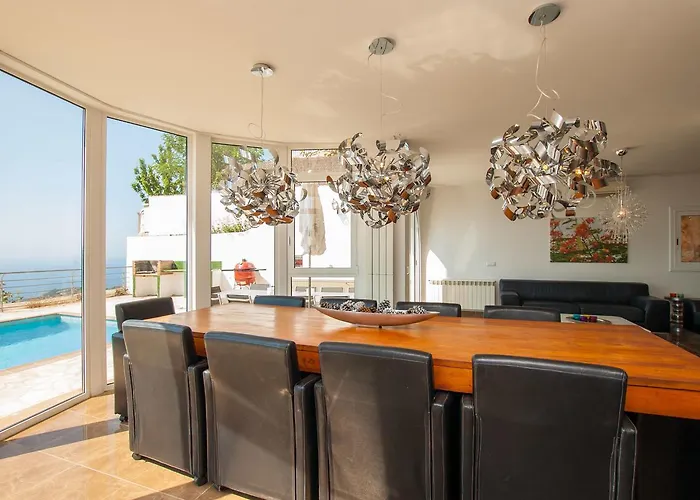Gaudi By Interhome