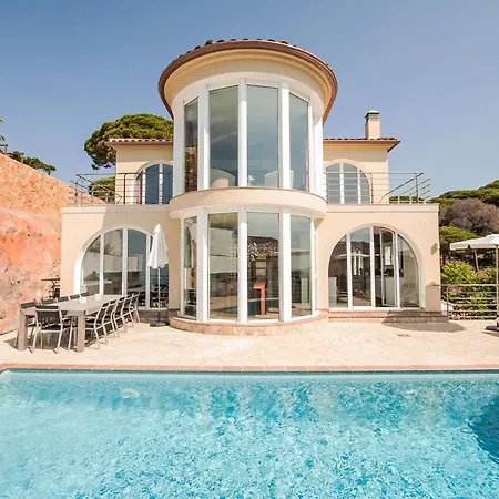 Villa Villa Gaudi By Interhome Lloret de Mar