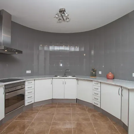 فيلة Gaudi By Interhome يوريت دي مار