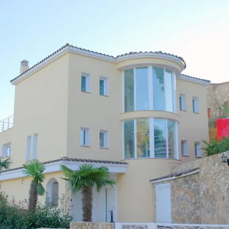 Villa Villa Gaudi By Interhome *