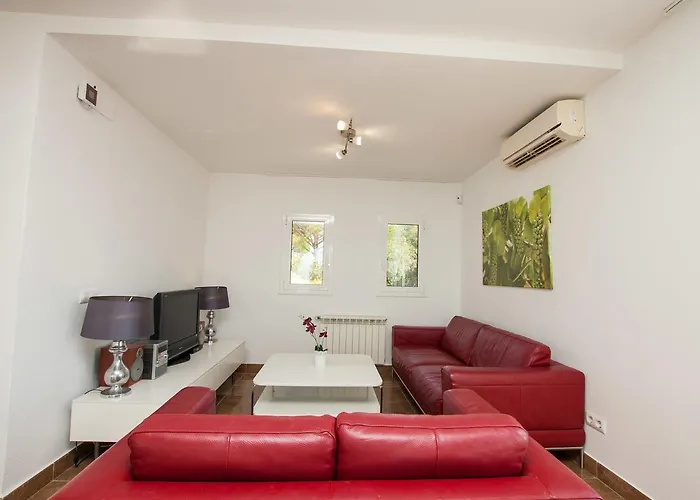 Gaudi By Interhome Lloret de Mar